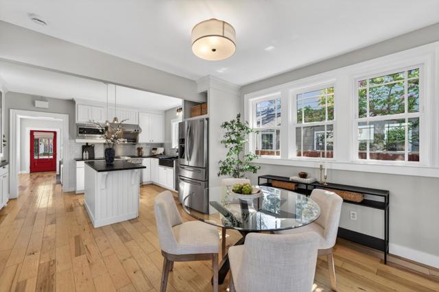 136 Loma Alta Avenue, Los Gatos CA: https://media.crmls.org/mediaz/4b858d62-877e-4ce3-a10e-e6d3a4b78358.jpg