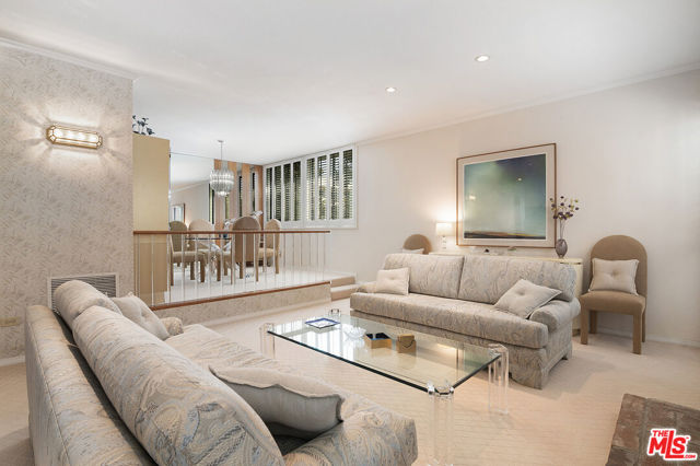 1621 Hilts Avenue, Los Angeles CA: https://media.crmls.org/mediaz/4b85f68e-e804-4c73-8528-ad395e0520ac.jpg