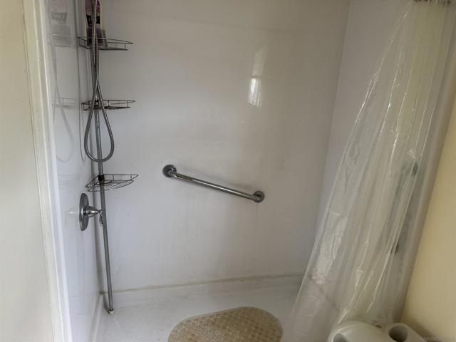918 E 3rd Avenue, Escondido CA: https://media.crmls.org/mediaz/4b860b7c-ebc5-4b6c-a2a6-cd475d5f8864.jpg