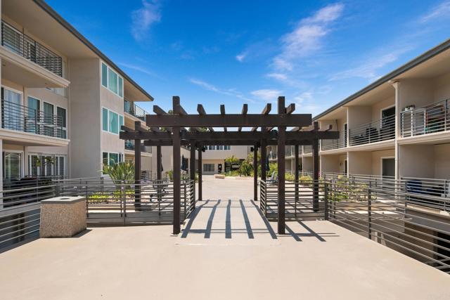 Detail Gallery Image 18 of 34 For 1021 Scott St #130,  Point Loma,  CA 92106 - 0 Beds | 1 Baths