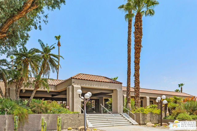 274 Encino Drive, Palm Springs CA: https://media.crmls.org/mediaz/4b86e903-d6cb-4451-af5b-d3b5b491eb6b.jpg