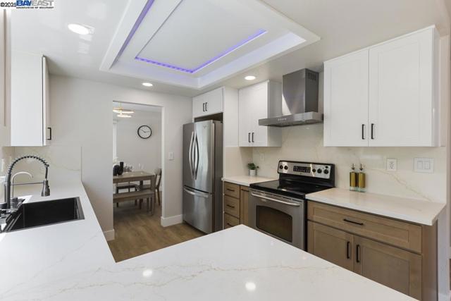 1656 Briarcrest Ct, San Jose CA: https://media.crmls.org/mediaz/4b8781a8-903d-49e7-8477-d6a18769549c.jpg
