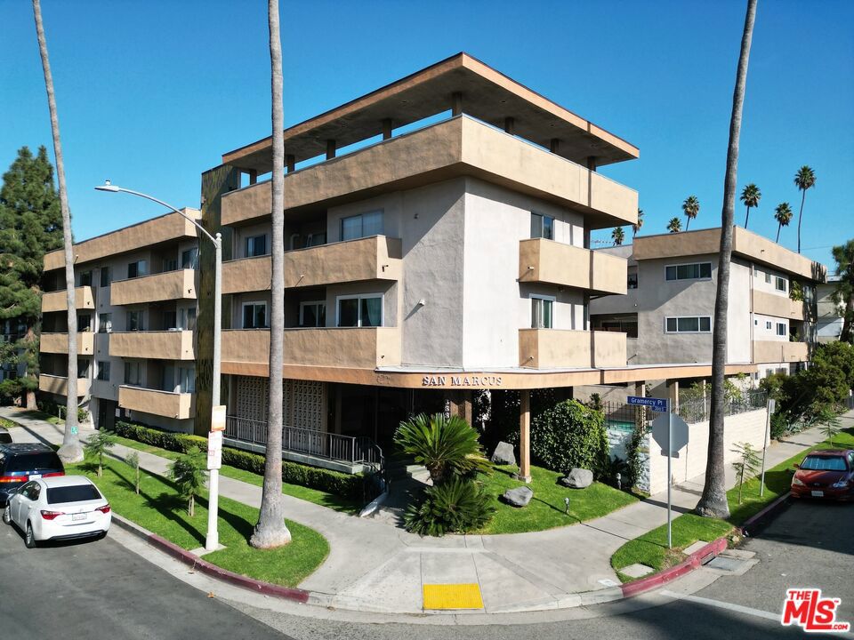358 S Gramercy Place 212, Los Angeles, CA 90020