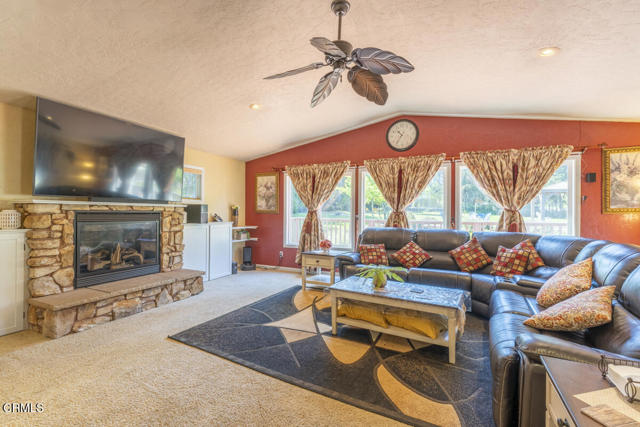 31341 Thomas Lane, Fort Bragg CA: https://media.crmls.org/mediaz/4b89e1c5-8eb6-439b-bd4c-c2a6ed3b2ce5.jpg