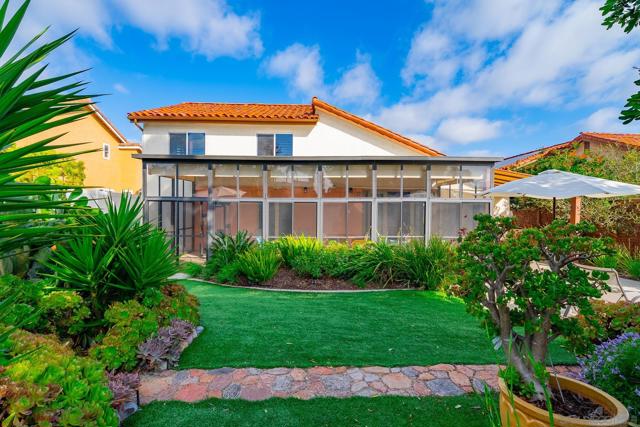6433 La Paloma Street, Carlsbad CA: https://media.crmls.org/mediaz/4b8a71b2-39ac-4828-9584-bb772cf8f94c.jpg