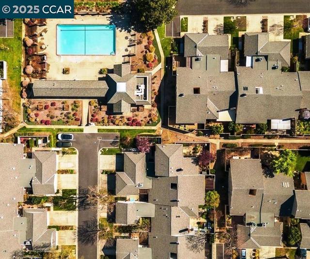 1936 Nero Ct, Walnut Creek CA: https://media.crmls.org/mediaz/4b8af9c1-302a-452a-be6f-492183b126c9.jpg