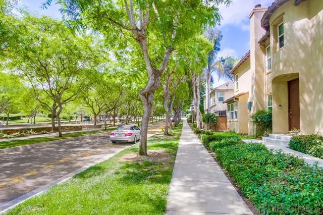 10477 YELLOW ROSE LANE, San Diego CA: https://media.crmls.org/mediaz/4b8bb0de-3bd5-45f0-a7f8-cfdc11db49ff.jpg