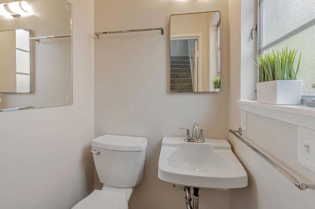 1700 Parkhills Avenue, Los Altos CA: https://media.crmls.org/mediaz/4b8c0b62-e7f2-404d-b494-8b27b24684fa.jpg