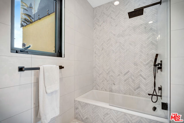 5944 Filaree, Malibu CA: https://media.crmls.org/mediaz/4b8c3fb1-fbaf-4937-a034-6f3d5c64e48a.jpg