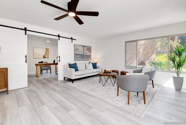 10400 Caminito Cuervo, San Diego CA: https://media.crmls.org/mediaz/4b8cfaaa-62ee-4beb-acec-d1200acef56c.jpg