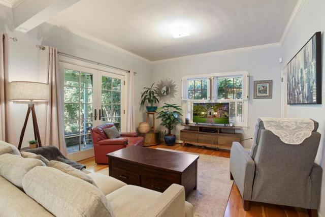 509 Myrtle Avenue, Modesto CA: https://media.crmls.org/mediaz/4b8d43c0-17b8-4da4-b042-f661652931ae.jpg