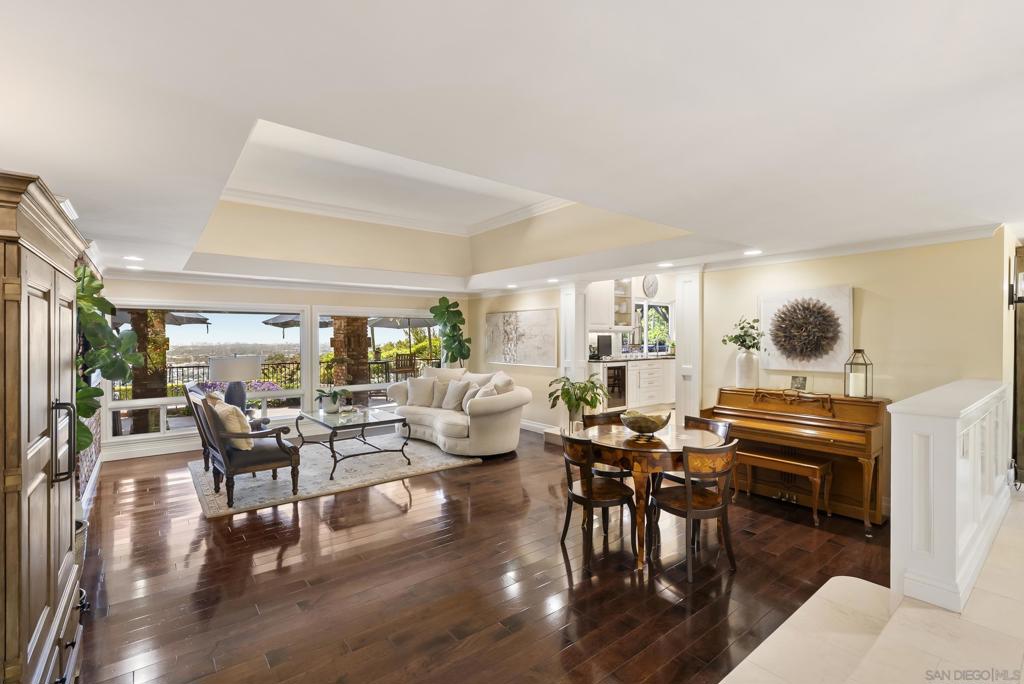 6525 Crystalaire - photo 10