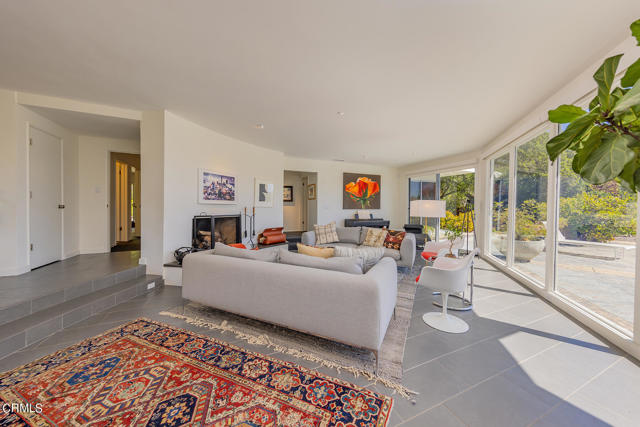Detail Gallery Image 3 of 20 For 502 Vista Hermosa Dr, Ojai,  CA 93023 - 5 Beds | 4 Baths