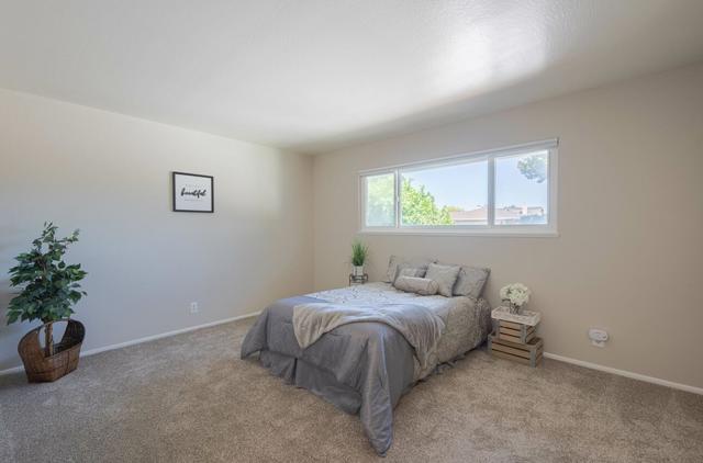 1244 La Mirada Drive, Salinas CA: https://media.crmls.org/mediaz/4b8eb283-bcbc-4ce1-9a5d-a3f1e2767f18.jpg