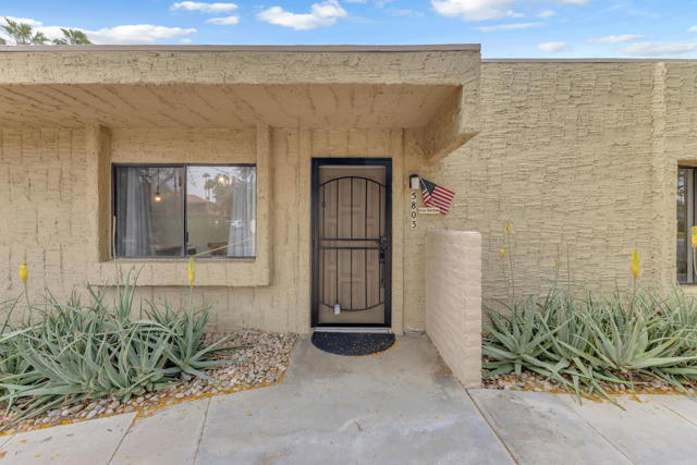 5803 Los Santos Drive #19, Palm Springs, CA 92264