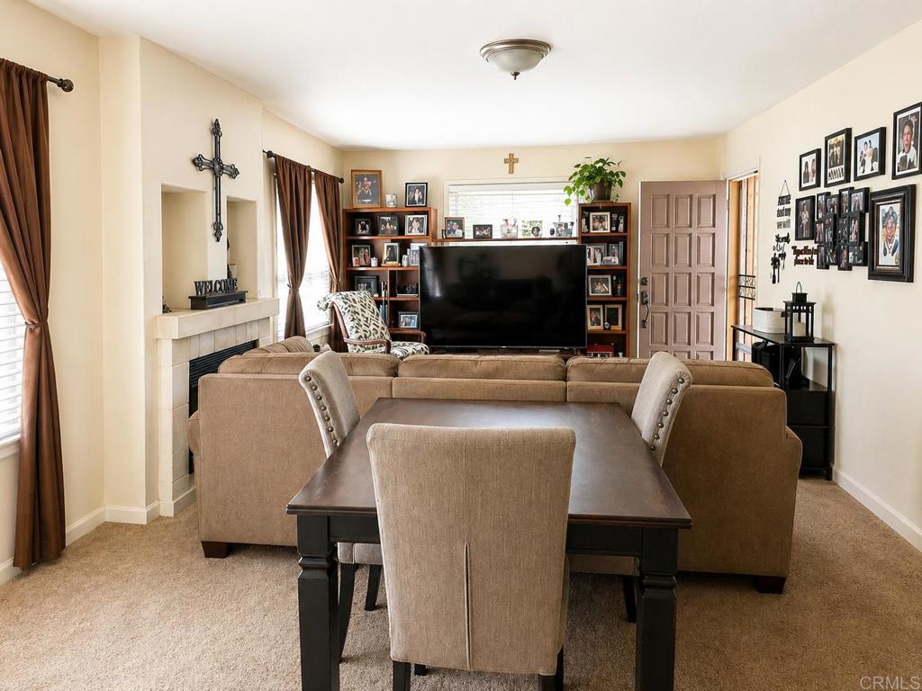3211 Menlo - photo 2