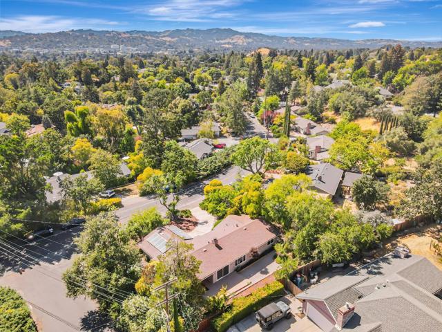 430 Marshall Drive, Walnut Creek CA: https://media.crmls.org/mediaz/4b8fa5a6-5f8c-4e1c-9fa5-12db06b8b44f.jpg