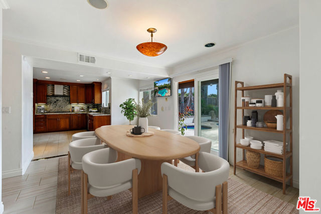 30630 Morning View Drive, Malibu CA: https://media.crmls.org/mediaz/4b9079e1-bd3c-4345-ba57-198bed758b14.jpg