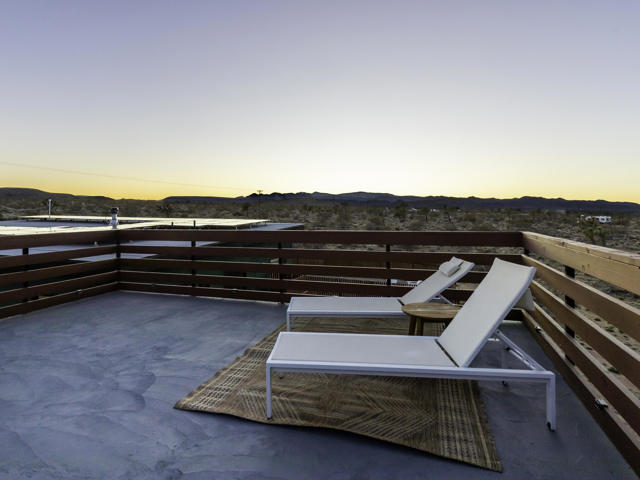 59130 Reche Road, Landers CA: https://media.crmls.org/mediaz/4b90e68f-9f54-489d-aa96-2828f2ae6a76.jpg