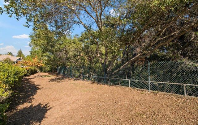 101 Glen Ridge Avenue, Los Gatos CA: https://media.crmls.org/mediaz/4b90f4d6-82cb-4b34-a668-2af44ad2f80f.jpg