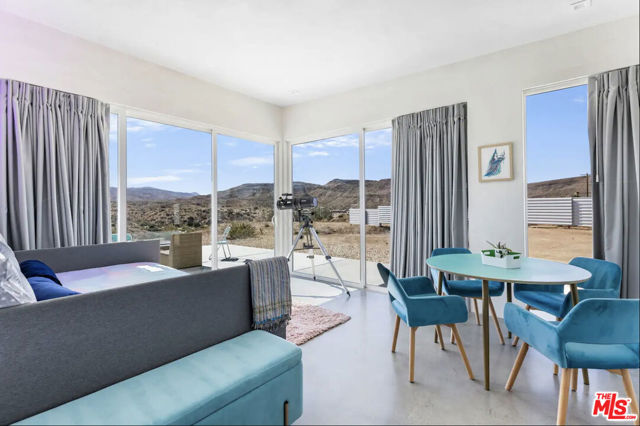 5215 Pioneertown Road, Pioneertown CA: https://media.crmls.org/mediaz/4b92a5dd-feb9-4d7f-9f26-bfdaf7a9fed2.jpg