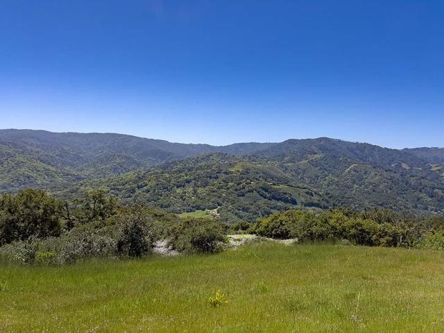 57 Chamisal, Carmel CA: https://media.crmls.org/mediaz/4b930b84-b2c8-4acc-97f7-62acf911eb7e.jpg