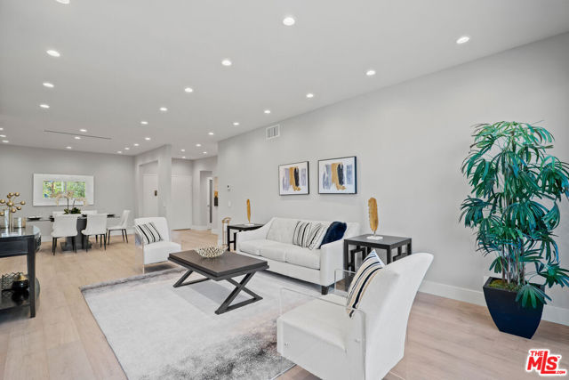 Image 2 of 38 For 1557 Beverly Glen Boulevard 203