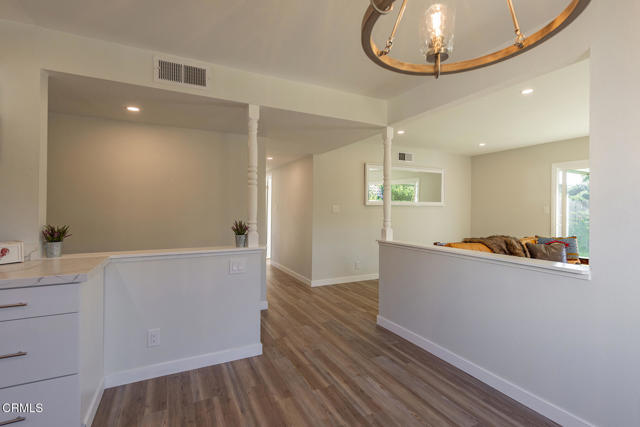 Detail Gallery Image 10 of 31 For 75 Maxine Ave, Oak View,  CA 93022 - 4 Beds | 2 Baths