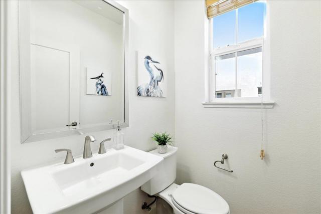 829 Blue Opal Drive, San Jose CA: https://media.crmls.org/mediaz/4b93aabd-0153-400e-ac84-f86a67408e8c.jpg