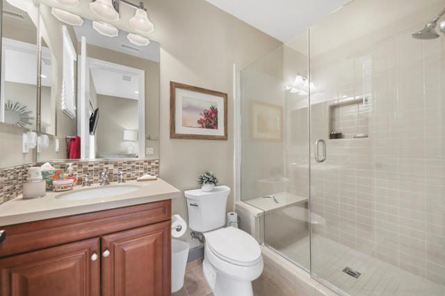 Image 33 of 50 For 55080 Autumn Valley Court