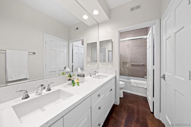 Image 18 of 32 For 7723 Ivanhoe Ave