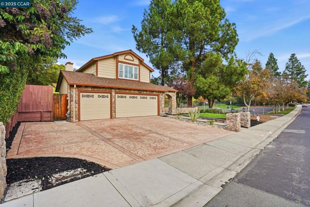 3025 Sunflower Dr, Antioch CA: https://media.crmls.org/mediaz/4b95d984-a4bd-44c4-a486-df9c72a0c6f2.jpg