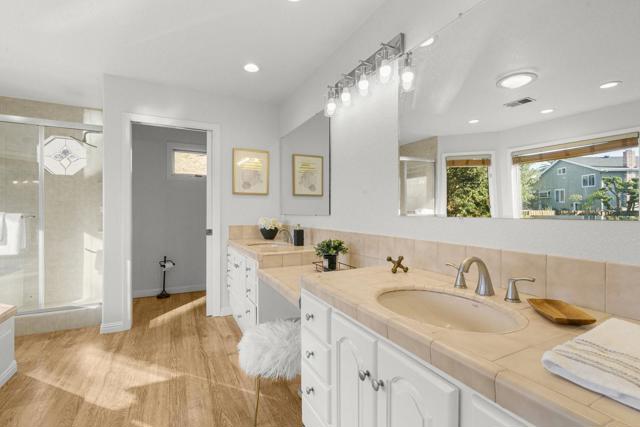 4945 Berkeland Court, San Jose CA: https://media.crmls.org/mediaz/4b963bd9-1168-4ad3-95a3-f387a916c6dd.jpg