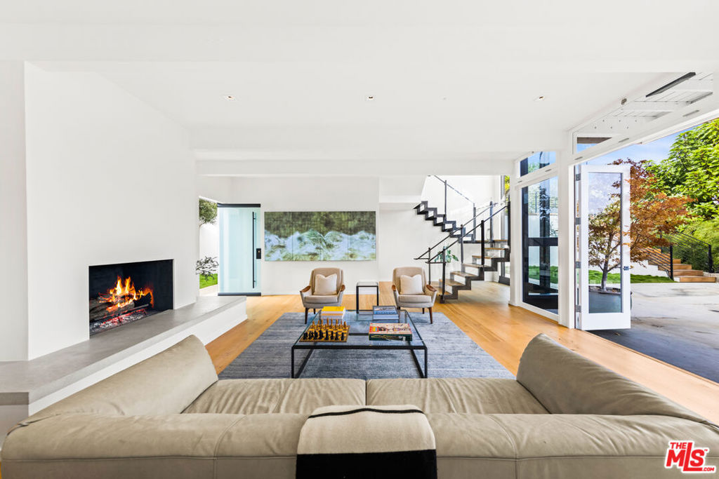 MLS #25495045 image #5