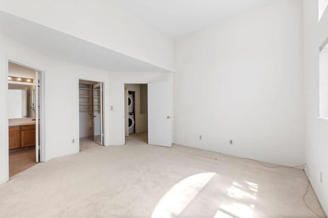 210 Commons Lane, Foster City CA: https://media.crmls.org/mediaz/4b980c15-8f25-4467-832d-0f990d6f3774.jpg