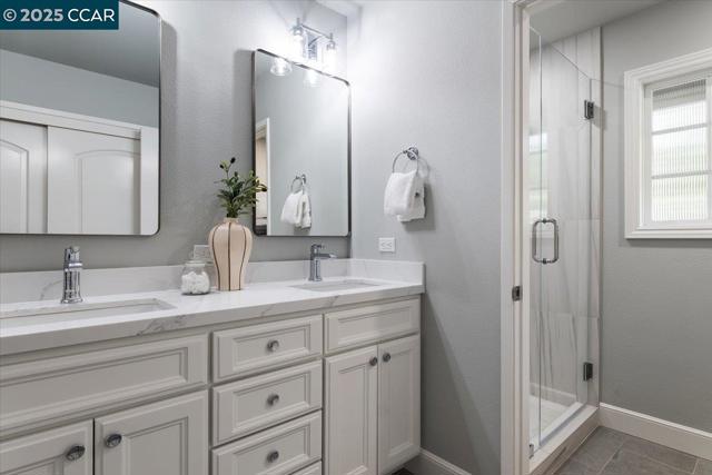 230 Vallecito Lane, Walnut Creek CA: https://media.crmls.org/mediaz/4b983d41-b6bb-45af-9d3b-f10b00ca6893.jpg