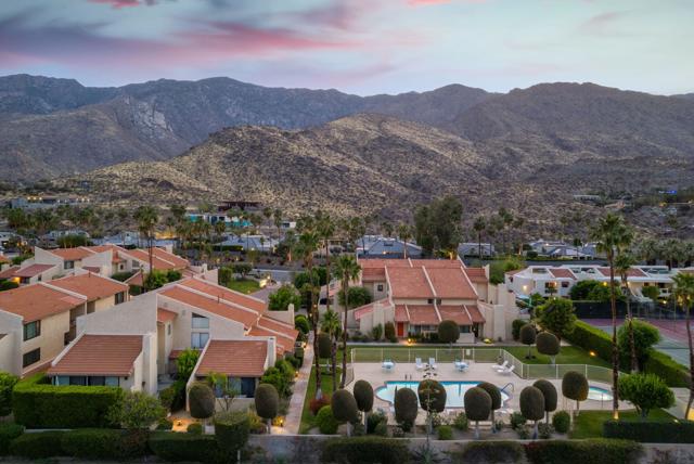 2600 S Palm Canyon Drive #10, Palm Springs, CA 92264