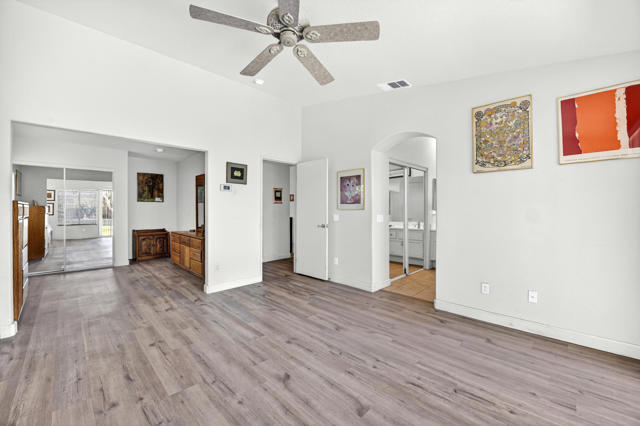 Image 9 of 32 For 81064 La Reina Circle