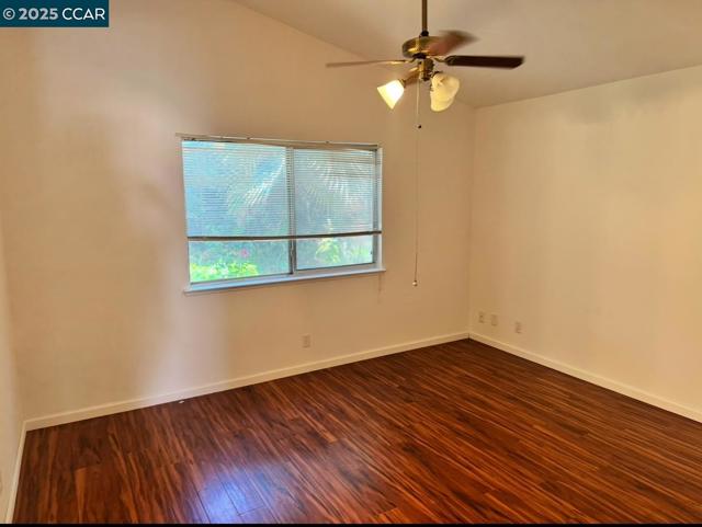 5108 Vigna Way, Salida CA: https://media.crmls.org/mediaz/4b9a1b59-d4e9-420e-af65-f8364198cb1e.jpg