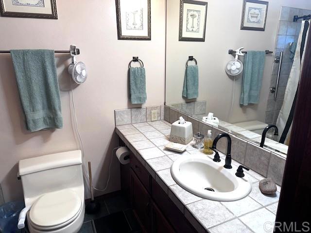 12993 Old Barona Road, Lakeside CA: https://media.crmls.org/mediaz/4b9a39d6-148c-43be-bd2f-a1771cd358ae.jpg
