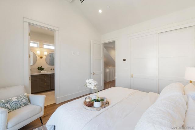 Image 7 of 18 For 760 F Avenue