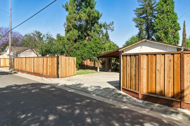 295 S 19th Street, San Jose CA: https://media.crmls.org/mediaz/4b9e0443-8843-4a5f-990d-a995576b4c51.jpg