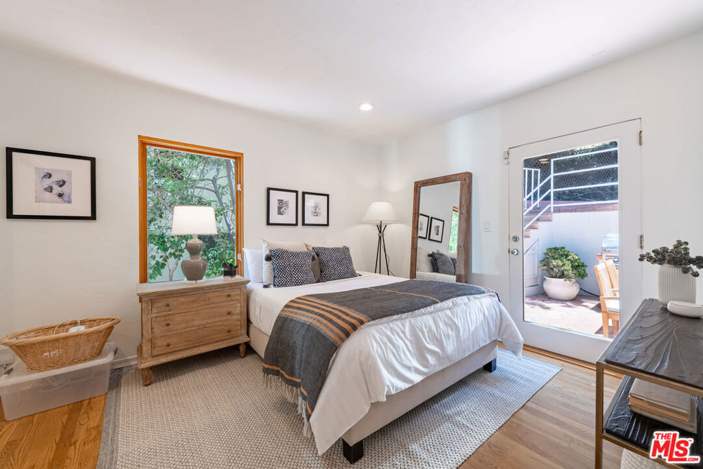 MLS #25543687 img 24