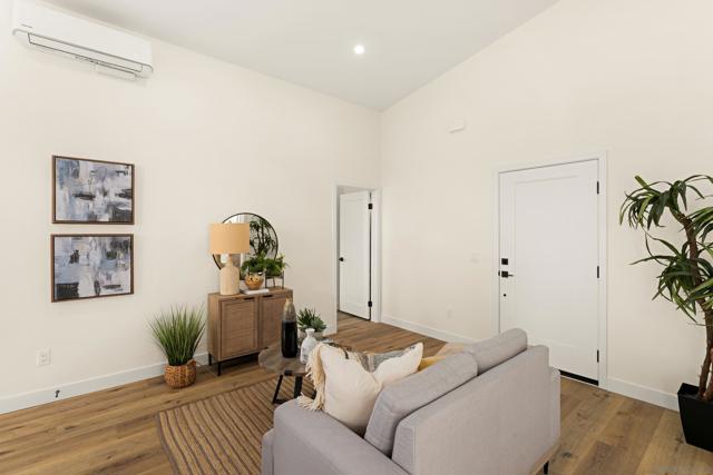 6283 Lorca Drive, San Diego CA: https://media.crmls.org/mediaz/4b9ef201-b629-478a-88a8-38f75d0e1703.jpg