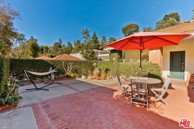 Drew Fenton | 17173 Avenida De Santa Ynez Pacific Palisades CA | MLS: 6913957