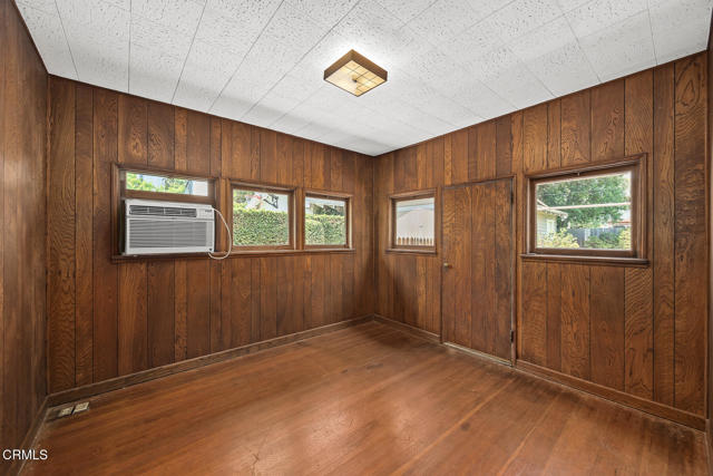 1722 Camden Avenue, South Pasadena CA: https://media.crmls.org/mediaz/4b9f514a-d187-4b82-bb37-f1d7f7cc113b.jpg