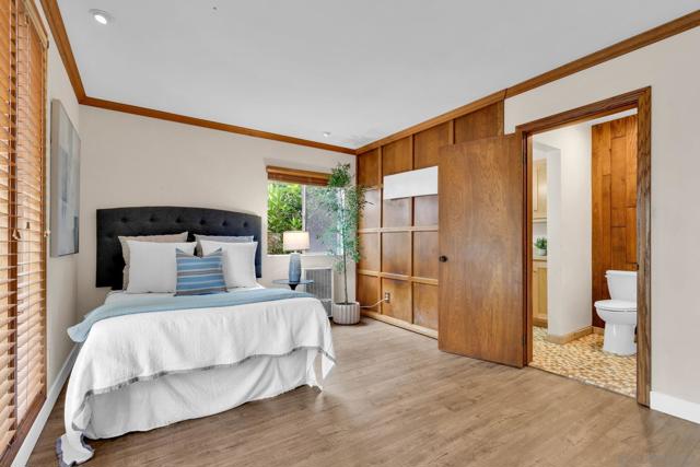 3872 Coronado Ave, San Diego CA: https://media.crmls.org/mediaz/4ba08534-31d2-4116-b133-952d19d1aec8.jpg