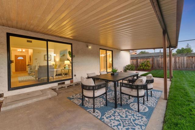 1023 Virginia Avenue, Campbell CA: https://media.crmls.org/mediaz/4ba1a0b2-549d-4629-80d2-6b7352466ca2.jpg