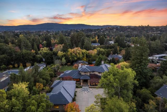 26140 Rancho Manuella Lane, Los Altos Hills CA: https://media.crmls.org/mediaz/4ba1a3e9-d4e0-43a7-b099-1952aad3ba72.jpg