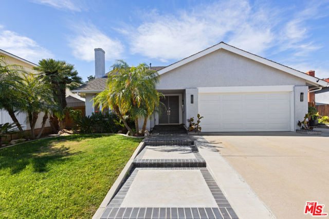 3059 Heather Drive, Fullerton CA: https://media.crmls.org/mediaz/4ba24eea-15cd-4833-9836-18c862fb6a58.jpg